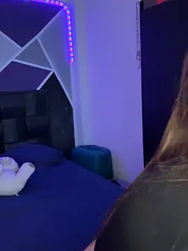 jazminslut online show from May 9, 3:01 am