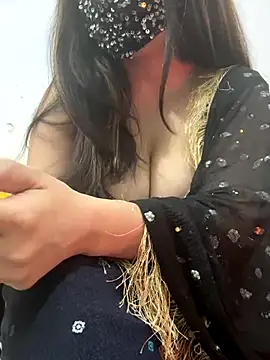 Snapshot of Punjabi_Jaati chatting on November 21, 8:51 pm Punjabi Jaati online show from November 21, 8:51 pm