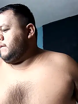 Snapshot of Osogaypardo chatting on September 16, 9:38 pm Osogaypardo online show from September 16, 9:38 pm