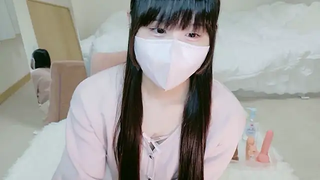 Snapshot of im_hina chatting on October 16, 1:12 pm im hina online show from October 16, 1:12 pm