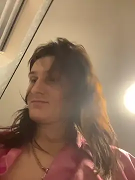 Snapshot of NikaSwan2831 chatting on November 22, 7:57 pm NikaSwan2831 online show from November 22, 7:57 pm