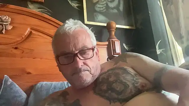 poggles online show from July 12, 10:17 am