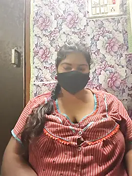 Liyaa 24 online show from March 14, 5:07 pm