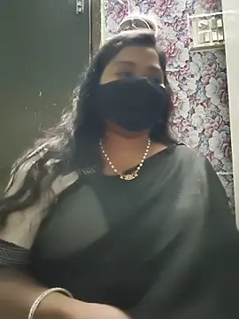Snapshot of Liyaa_24 chatting on June 3, 5:29 pm Liyaa 24 online show from June 3, 5:29 pm