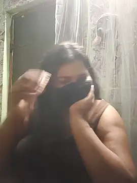 Snapshot of Liyaa_24 chatting on June 10, 9:57 pm Liyaa 24 online show from June 10, 9:57 pm