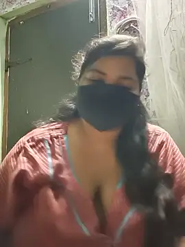 Snapshot of Liyaa_24 chatting on June 23, 4:38 pm Liyaa 24 online show from June 23, 4:38 pm