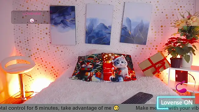 EmmaJhomson online show from December 22, 12:46 pm