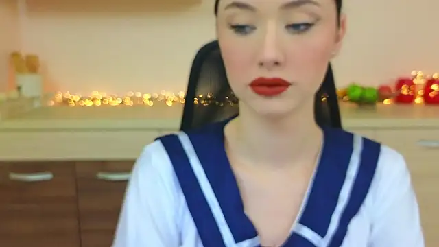 Snapshot of Ivanna__Rose chatting on October 31, 6:14 am Ivanna Rose online show from October 31, 6:14 am