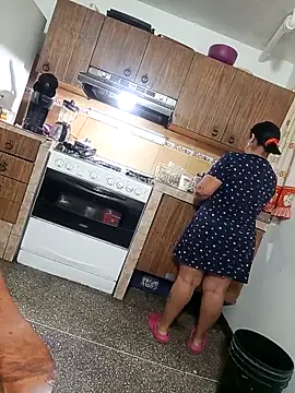 Snapshot of andrea_sweet8 chatting on December 16, 11:59 am andrea sweet8 online show from December 16, 11:59 am