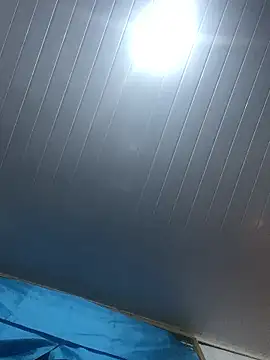 Snapshot of GeileErica chatting on November 15, 12:19 am GeileErica online show from November 15, 12:19 am