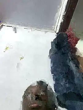 Snapshot of GeileErica chatting on November 27, 10:12 pm GeileErica online show from November 27, 10:12 pm