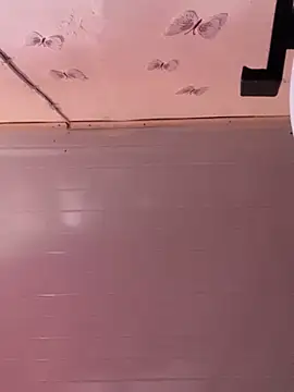 Snapshot of GeileErica chatting on December 18, 5:19 pm GeileErica online show from December 18, 5:19 pm