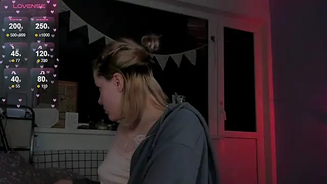  CuteAsFuck  online show from February 21, 5:47 pm