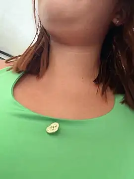 sara calderon online show from February 24, 1:42 pm