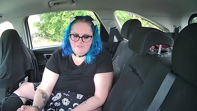 Snapshot of Kinky_Witch chatting on September 23, 2:20 pm Kinky Witch online show from September 23, 2:20 pm