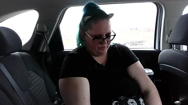 Snapshot of Kinky_Witch chatting on November 25, 4:07 pm Kinky Witch online show from November 25, 4:07 pm