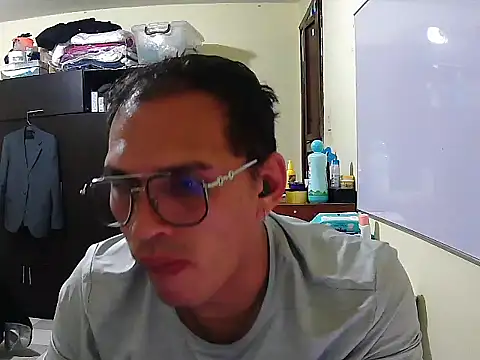 DOBLEWYOSK69G online show from September 11, 5:18 am