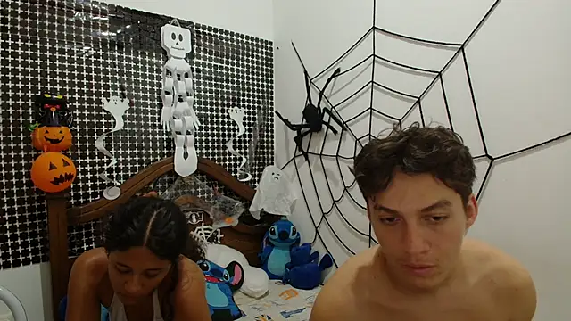 Snapshot of Aria_Arthur chatting on October 27, 9:08 pm Aria Arthur online show from October 27, 9:08 pm