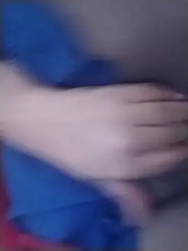 Snapshot of srtsara chatting on December 18, 1:28 pm srtsara online show from December 18, 1:28 pm