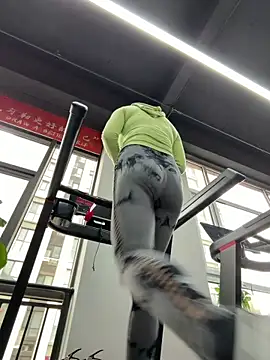 Ninazhang online show from March 2, 4:25 am