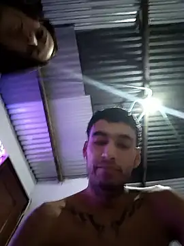 Snapshot of love_birds_69 chatting on December 16, 12:04 am love birds 69 online show from December 16, 12:04 am