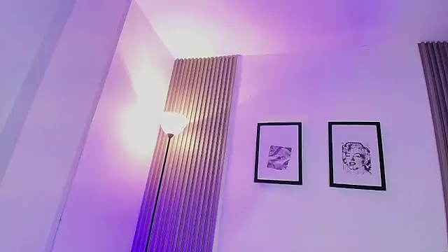 ashlycarteer online show from March 7, 2:19 am