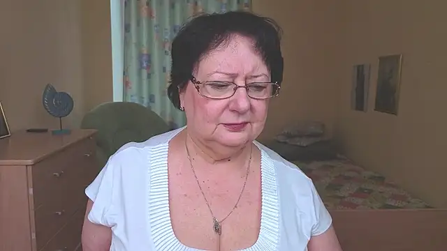 Margo Moll online show from January 11, 10:31 am