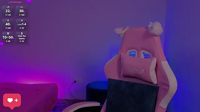 Gaby  Howards online show from March 25, 7:09 pm