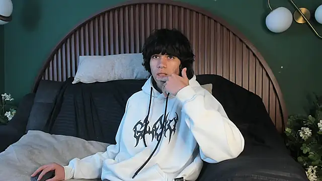 Snapshot of Diamond_twink chatting on July 22, 8:06 am Diamond twink online show from July 22, 8:06 am