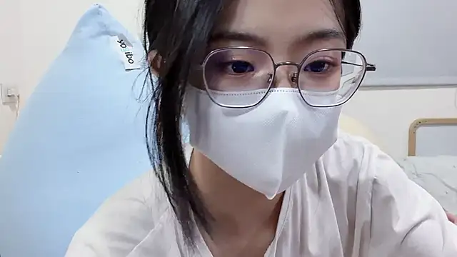 LHeart online show from June 19, 1:37 pm