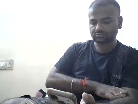 sree4143 online show from November 26, 3:35 pm