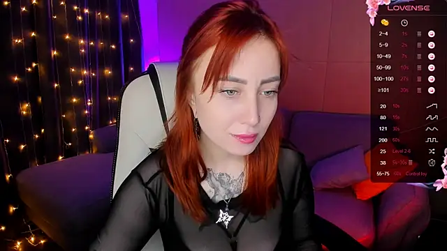 Snapshot of deboramoore chatting on October 14, 2:23 am deboramoore online show from October 14, 2:23 am