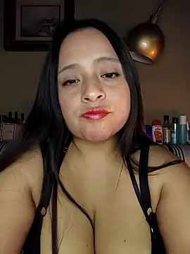 Snapshot of kathy9522 chatting on June 9, 8:37 am kathy9522 online show from June 9, 8:37 am