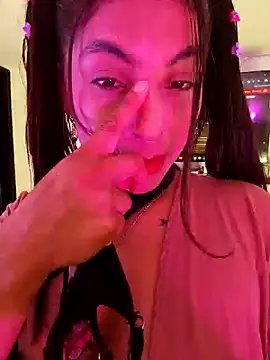 Fox Roxxan online show from April 12, 3:11 am