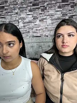 nicolexxaleja online show from January 6, 4:21 pm