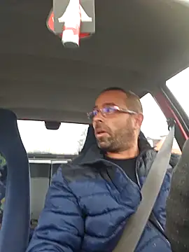 Thomas043 online show from November 20, 7:19 am