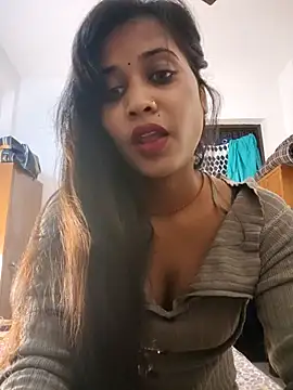 Snapshot of cute_radhikaa chatting on October 23, 6:06 pm cute radhikaa online show from October 23, 6:06 pm