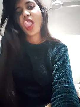 Snapshot of cute_radhikaa chatting on December 20, 2:02 pm cute radhikaa online show from December 20, 2:02 pm