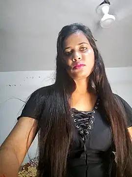cute radhikaa online show from April 11, 4:11 pm