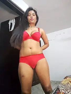 cute radhikaa online show from April 16, 9:39 pm