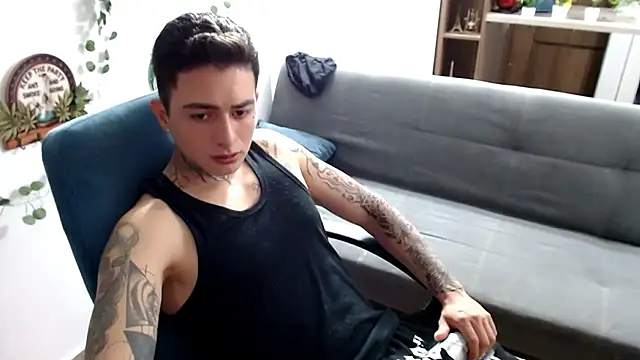 santii ss online show from April 5, 2:42 am