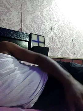 Snapshot of Top_Non_Stop chatting on October 23, 12:21 am Top Non Stop online show from October 23, 12:21 am