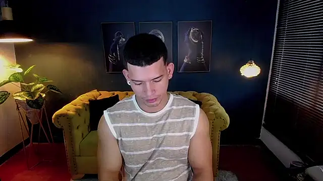 ethan rodgers online show from October 20, 8:20 pm