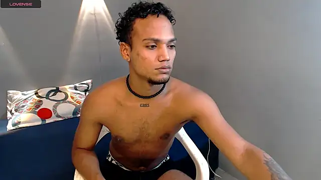 mateonick40 online show from April 15, 9:48 pm