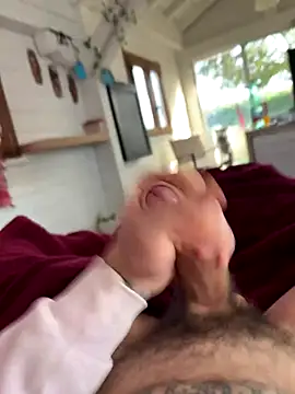 veriteeee  online show from October 28, 1:14 pm