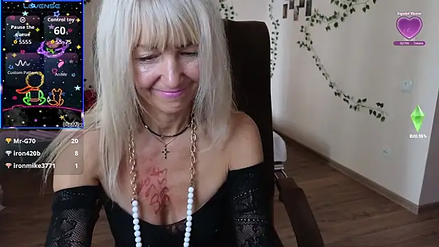 Snapshot of Laura_Gol chatting on September 20, 8:59 am Laura Gol online show from September 20, 8:59 am