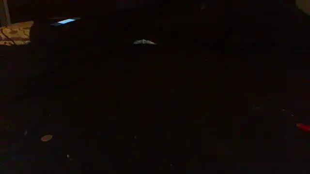 Snapshot of Crossedsissy chatting on December 19, 5:47 am Crossedsissy online show from December 19, 5:47 am