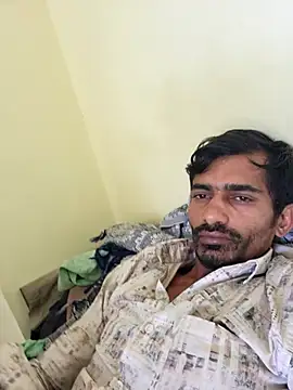 Snapshot of Naveen9100Unity chatting on February 22, 4:02 am Naveen9100Unity online show from February 22, 4:02 am