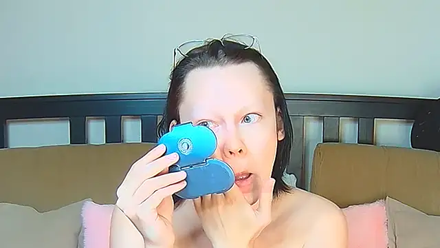 Derek Carter online show from April 16, 1:45 pm