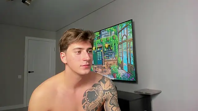 DaniHort online show from April 1, 9:32 am